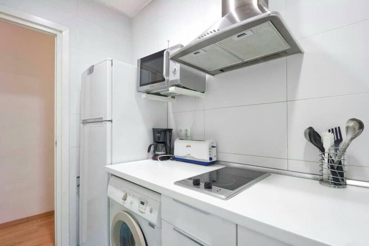 Apartamento Noemi Барселона Экстерьер фото
